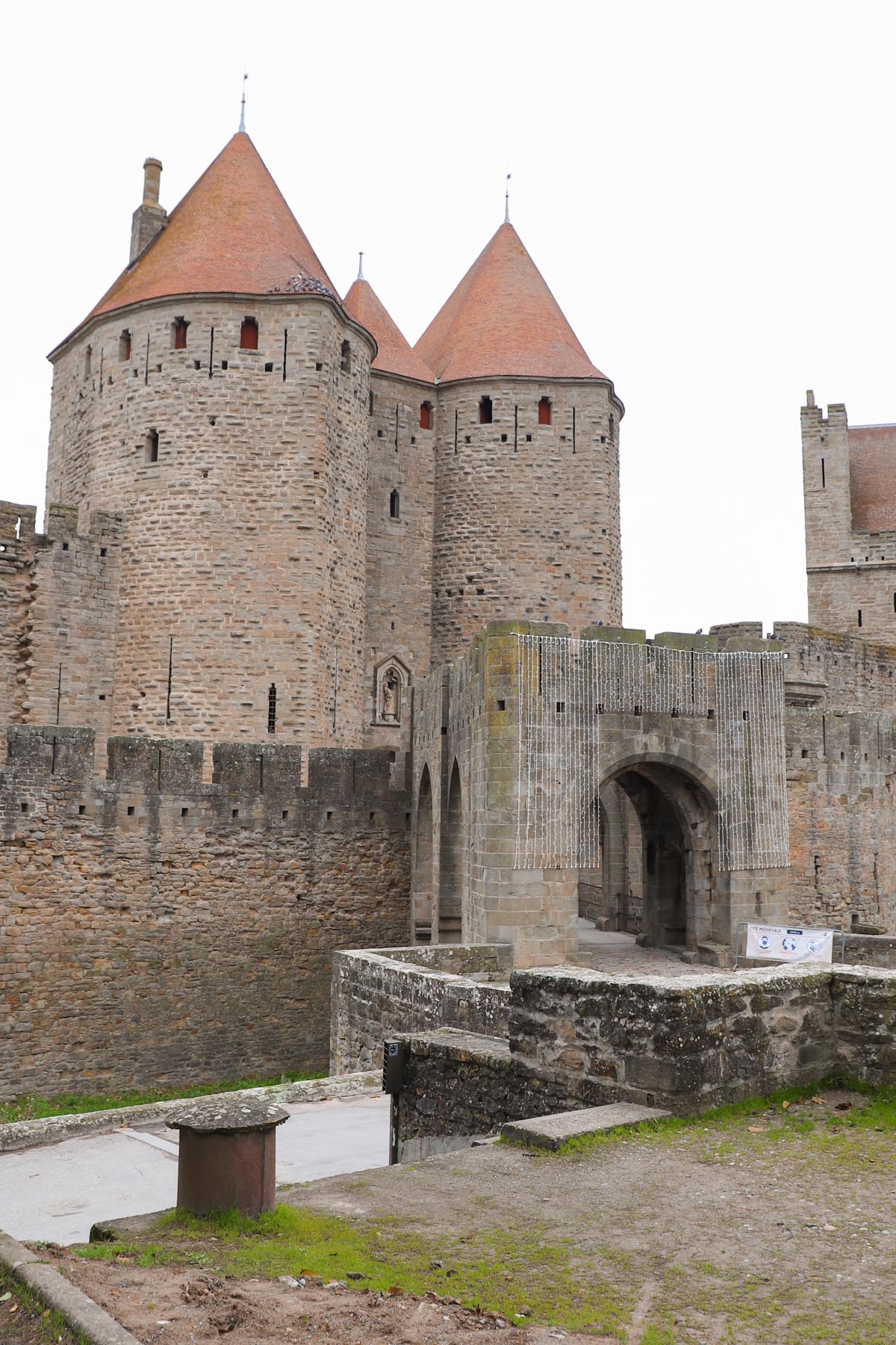 Entrons dans la cité - Cité de Carcassonne
